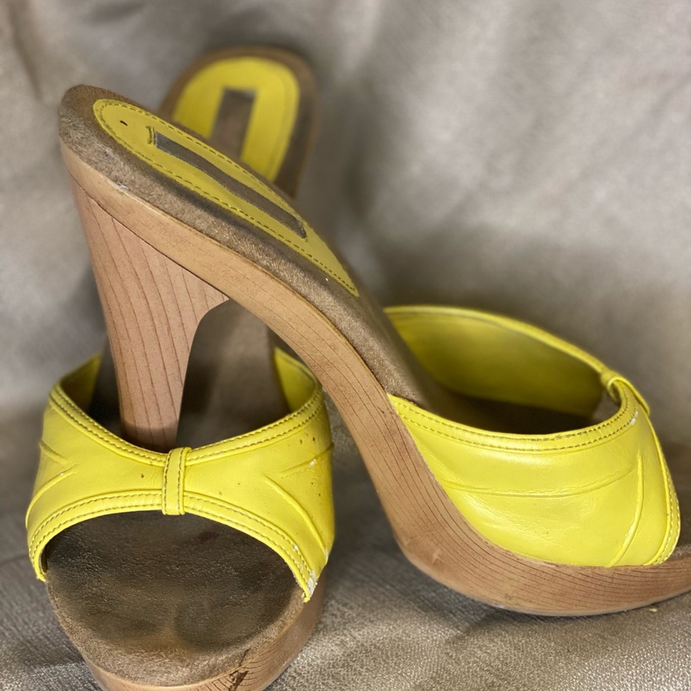 Vintage platform heels